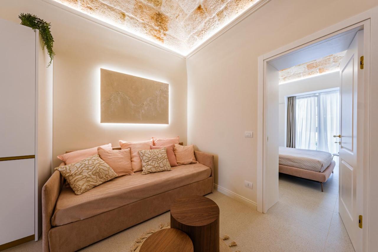 Helloapulia Charming Palazzo Clemente - Self-Catering Suites With Aircondition Monopoli Exterior foto